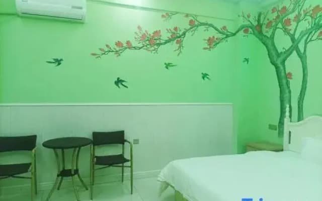 Yijiangnan Yun Homestay (Qionghai Aihua East Road High Speed Railway Station)