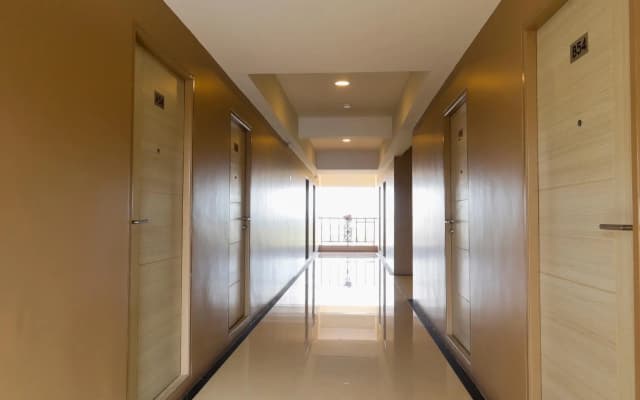 Airbest Hotel