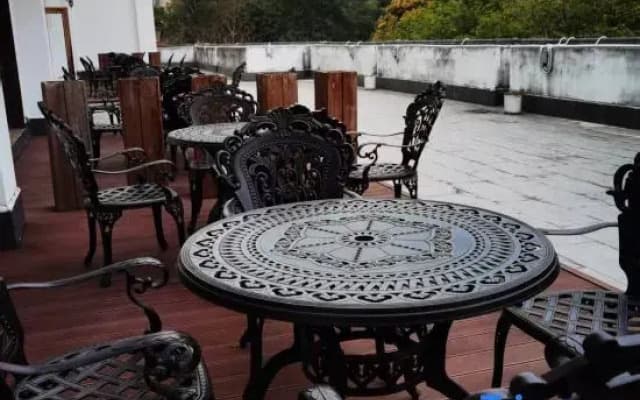 Luoyue Time Wenquan Homestay