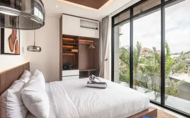Modern 5br Villa, 400m to beach