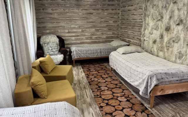 Номера в доме в стиле Art House (Арт Хаус)