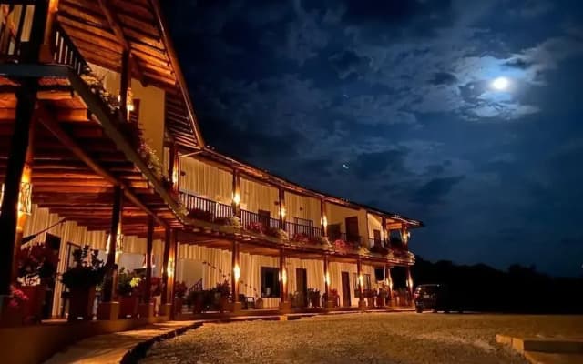 Hotel Amanee