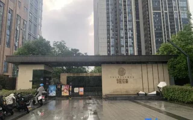 Xiaohuajia Homestay (Wuhan Zhongbei Road Chuhehan Street)