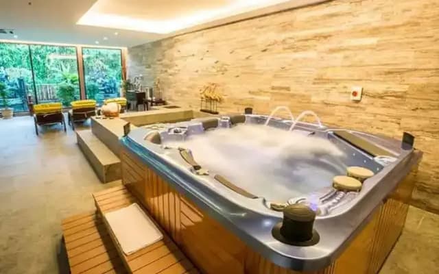 Orchard Go- Daddy Nature Safari Glamping Melaka