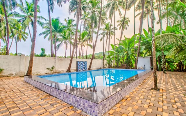 Arambol Paradise Village Resort With Swimming Pool