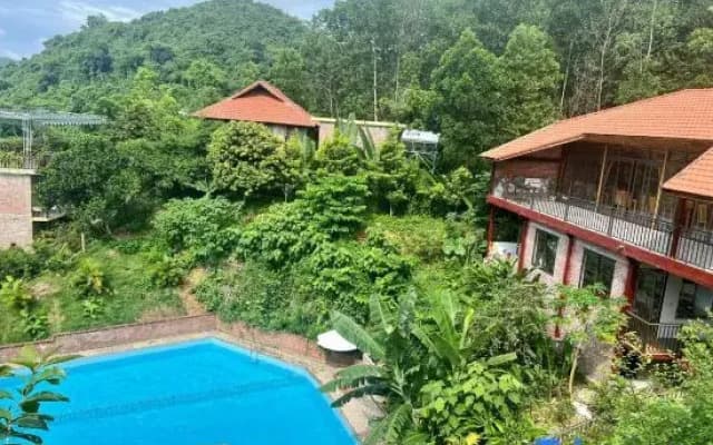 Cuc Phuong Mebi Hotel