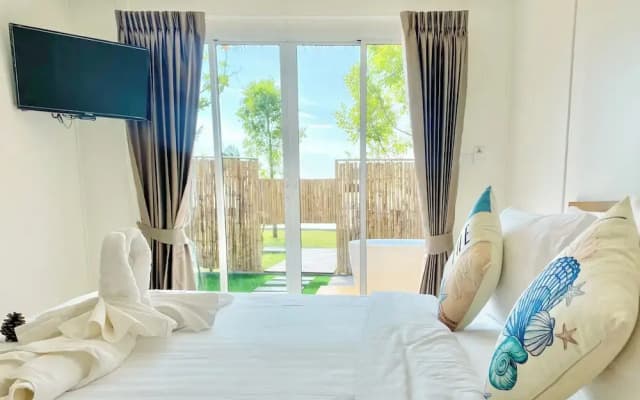 Charome Resort