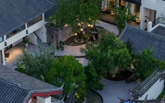 Suhuatang Shangi Homestay (Lijiang)