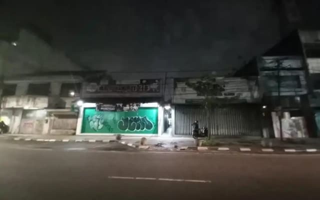 OYO 95096 Dewi Sudirman Guest House
