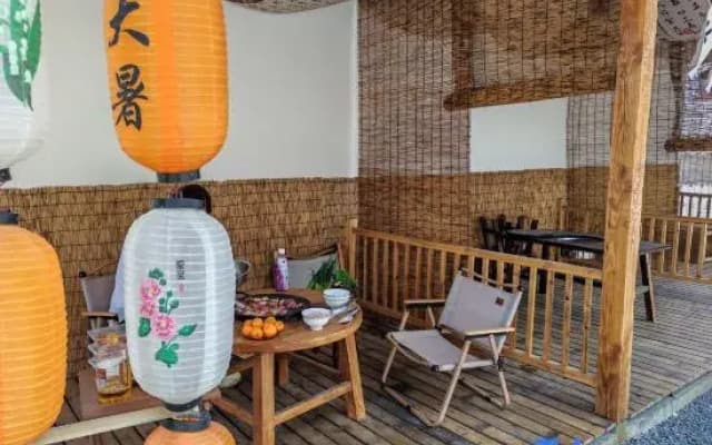 Floral Hotel·Neighbor's Courtyard Hotel