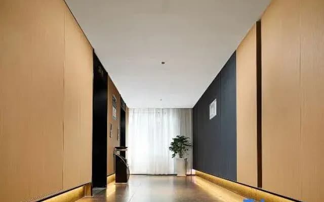 Yunduo Bao Hotel (Yugan Desheng Street Store)