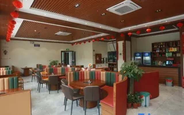 Tiane Riverside Boutique Hotel