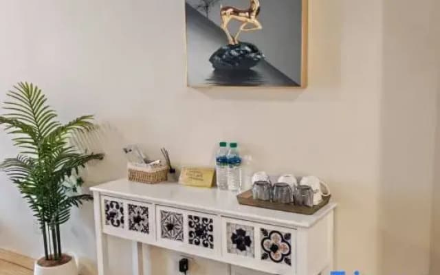 Shuimo Xiaozhu Homestay (Tao Yang Alley Imperial Kiln Museum Scenic Area)