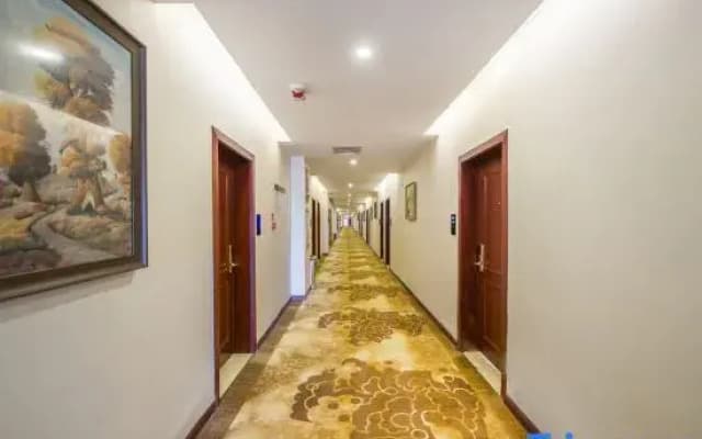 Korla Star Dexiang Hotel
