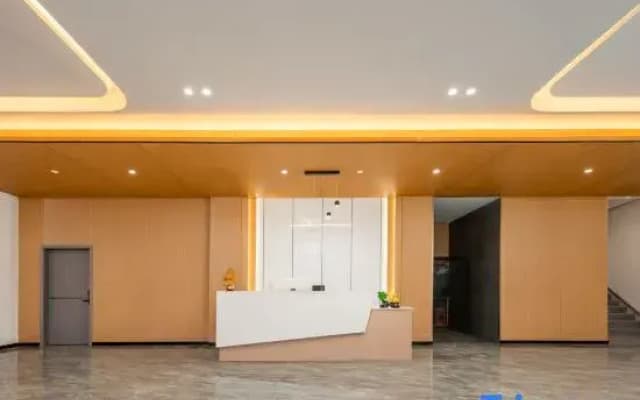 Libo Zhiyu Home Inn Chinese Inn (Xiaoqikong West Gate)