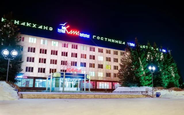Отель Кама