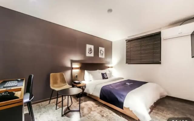 Lrui Motel