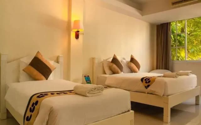 Grandsmile Welnez Condo Pattaya