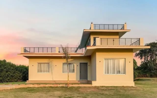 Alaya Stays Lustra Farms With Pvt Pool