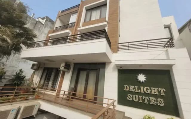 FabHotel Delight Suites - 1km from Delhi Public School, Sec 45 Gurgaon
