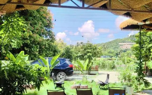 B·BIRD Qingniao Courtyard Homestay (Riyue Bay)