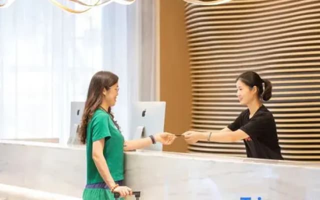 Atour Hotel Shenzhen Nanshan Xili Metro Station