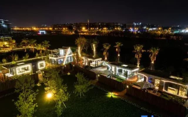 Lakeside Holiday Camp Homestay