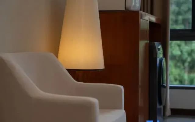 Xinghe Mountain Language Boutique Homestay