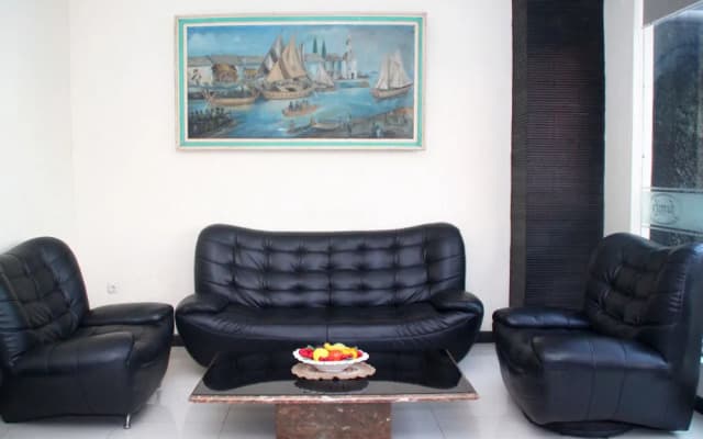 ZEN Rooms Gubeng Kertajaya