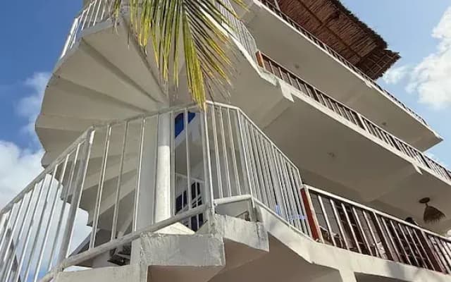 zanz bay hotel