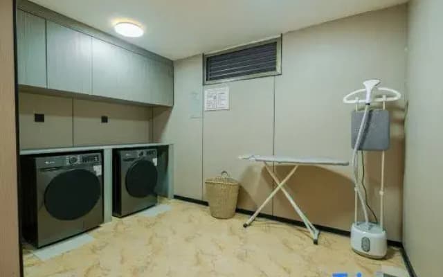 Yeste Hotel (Changshun County Government)