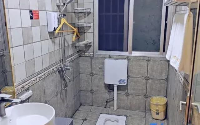 E Family B&B (Biancheng Chadong Scenic Area)