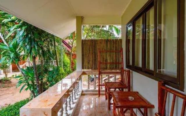 Lanta Beach Resort