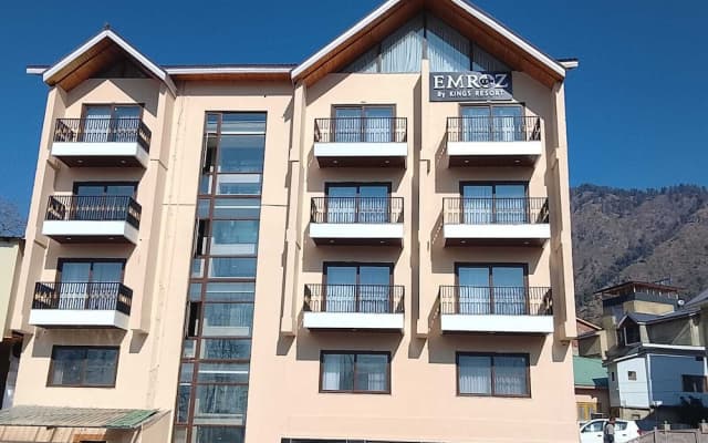 Emroz By Kings Resort