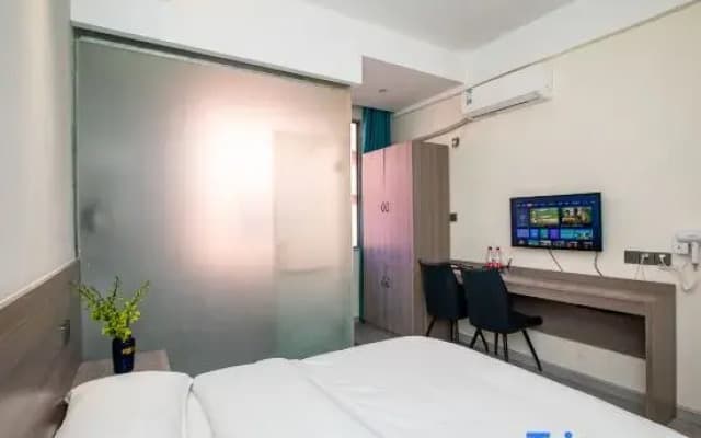 X Aix Hotel (Guilin University of Technology Busan Branch)
