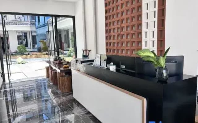 VillaHoliday Whole-House Smart Hotel