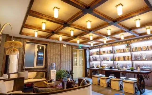 Daming Shuaifu Hotel (Shanhaiguan World No.1 Guan Scenic Area)