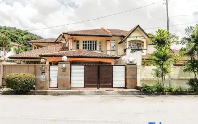 Wangsa Maju Luxury Villa with Private Pool-12pax