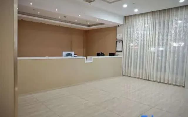 Home Inn UP Huayi Zhilv Hotel (Quzhou Longyou, Damaonan Historical and Cultural Street Store