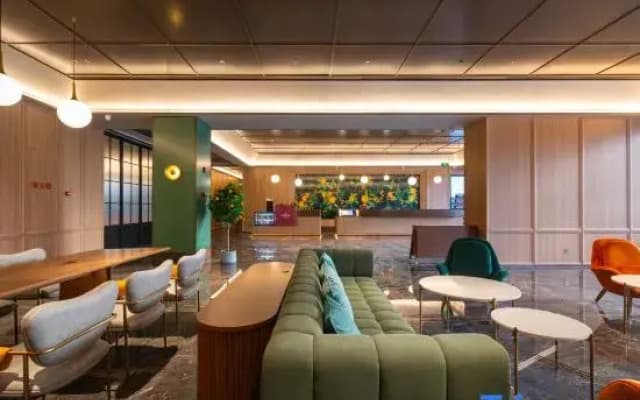Orange Hotel (Foshan Shunde Overseas Chinese City Happy Coast PLUS Branch)