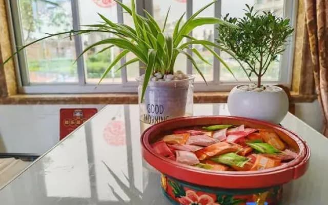Weizhou Island Yayue Residence