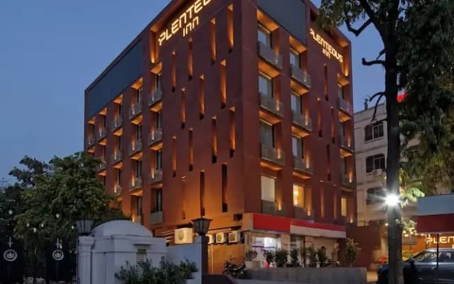 Hotel Plenteous Inn