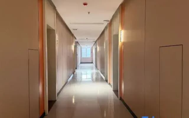 Senlan Light Luxury Hotel (Jiarong Shopping Plaza)
