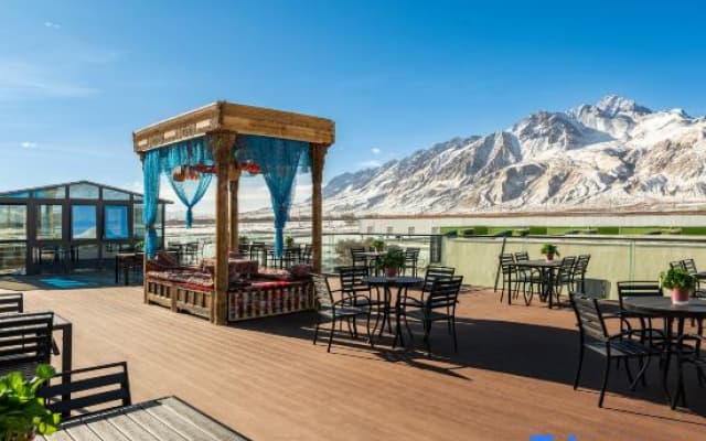 Floral Hotel·Jianglai | Starland Villa (Tashkurgan Pamir Tourism Zone Branch)