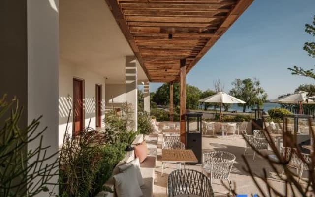 Dali Weizhi Lakeshore Villas