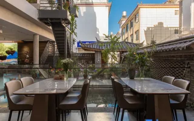 Wanning | Slow Time · Villa Snow Mountain View Resort Courtyard-Style Hotel (Lijiang Shuhe Old Town)