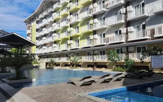 Azur Suites Amani A326 Near Airport Netflix Cozy