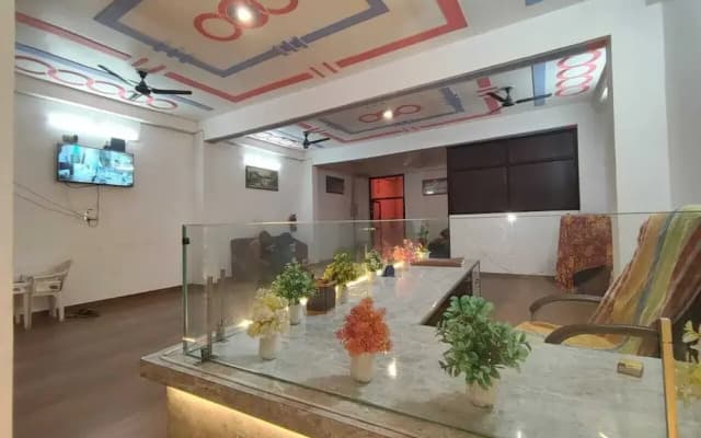Shubh Hotel