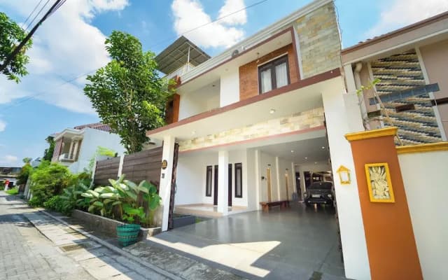 Griya Asy-Syifa Homestay by ARBA