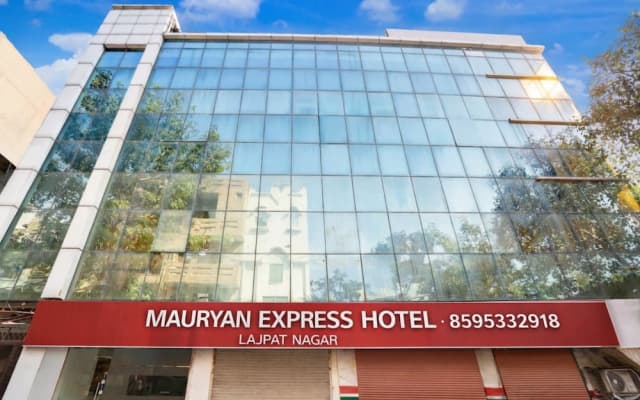 Mauryan Express Hotel Lajpat Nagar